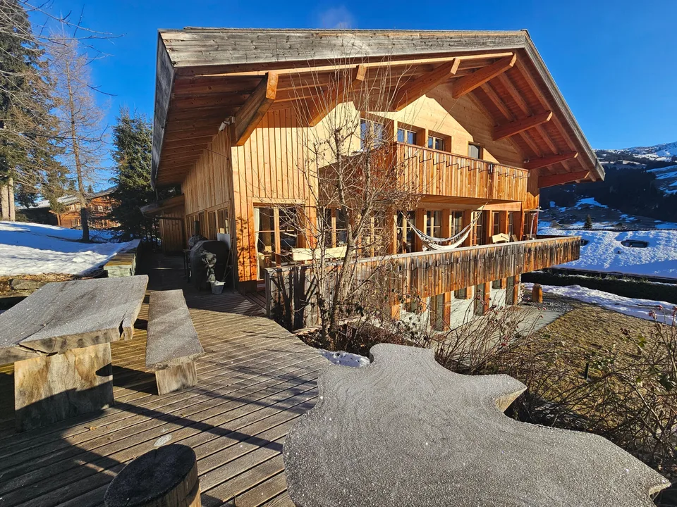 Chalet di lusso - luminoso con vista panoramica e massima privacy