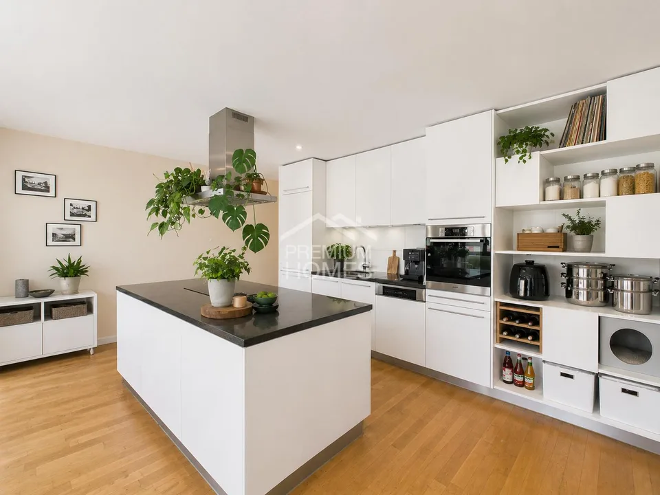 Living feeling with charm