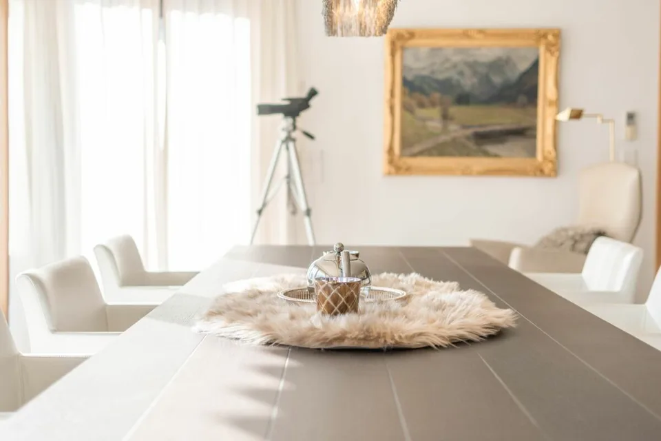 Beautiful 4.5-room apartment with boat space and lake view, Chalet Brienzersee – photo 13 of 13