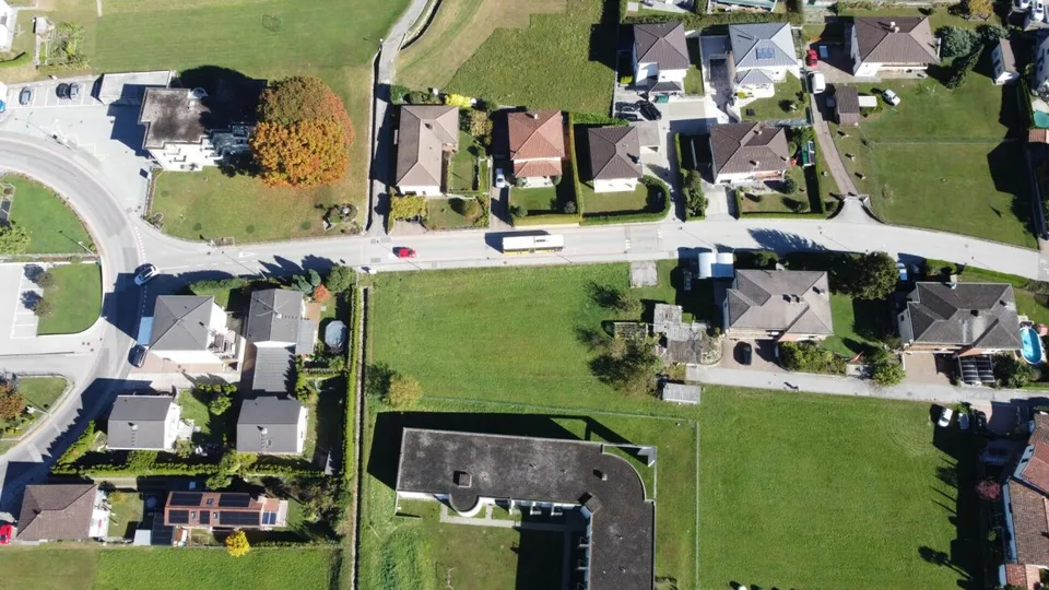Sunny building plot with slight slope intended for residential use