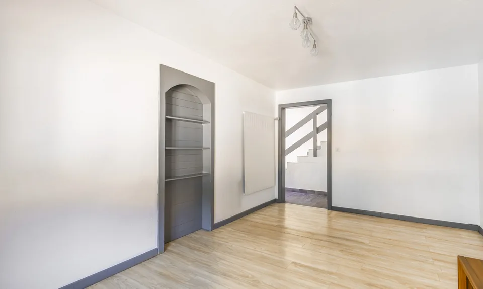 Seltene Gelegenheit in Leytron: Dorfhaus mit mehreren Möglichkeiten – Foto 7 von 11