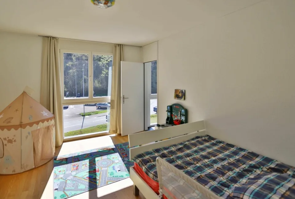 Light-flooded and comfortable spacious