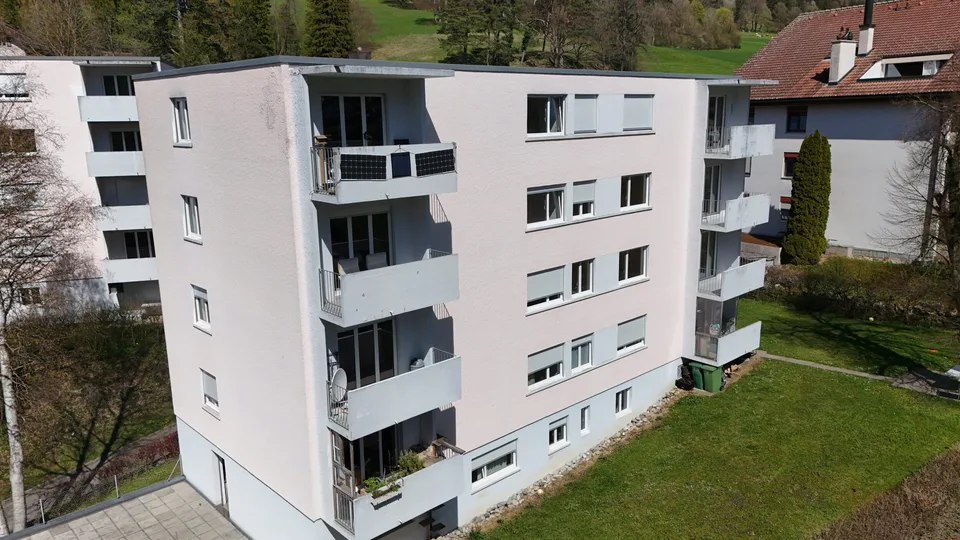 Zu verkaufen in Moutier, Renditeobjekt mit 9 Wohnungen