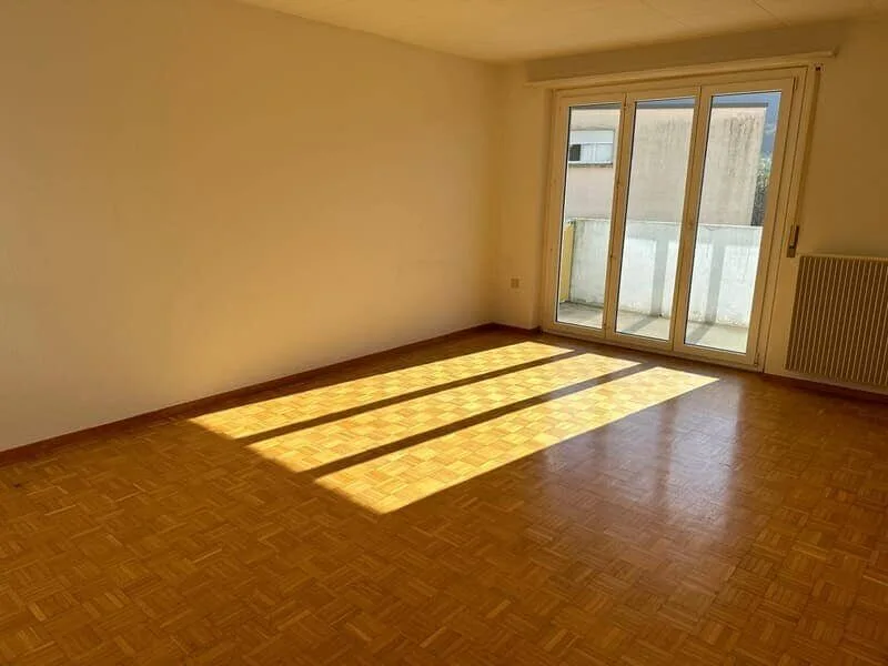 In vendita a Moutier, edificio di 9 appartamenti, tutti affittati