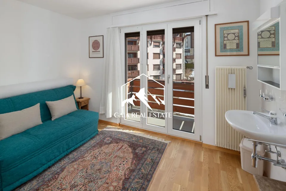 3,5 Zimmer im Herzen von Crans Montana mit Aussicht und Garage – Foto 9 von 14