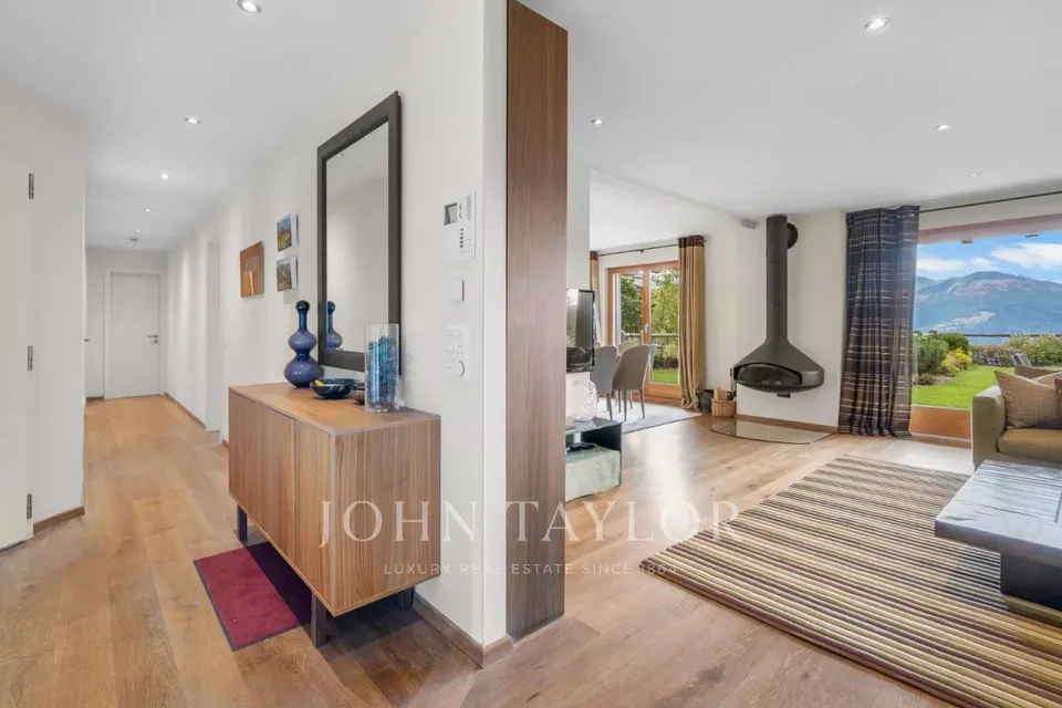 4.5 Room Apartment