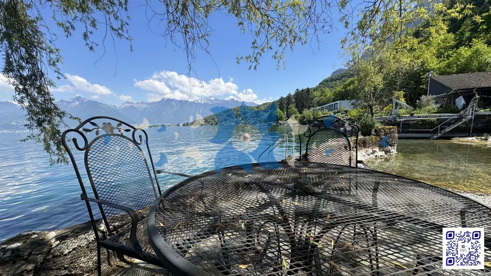 SAINT-GINGOLPH - MAISON PIEDS DANS L'EAU | RIVE PRIVÉE SUR LE LÉMAN