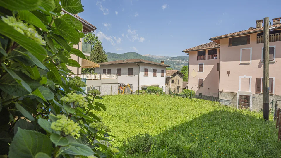 OPPORTUNITÀ RARA A GENTILINO | SELTENE GELEGENHEIT IN GENTILINO