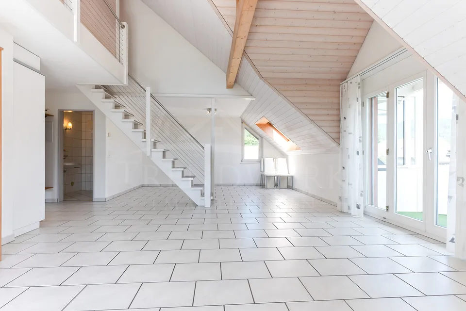 Appartamento duplex di 3,5 locali con balcone soleggiato a Gasel