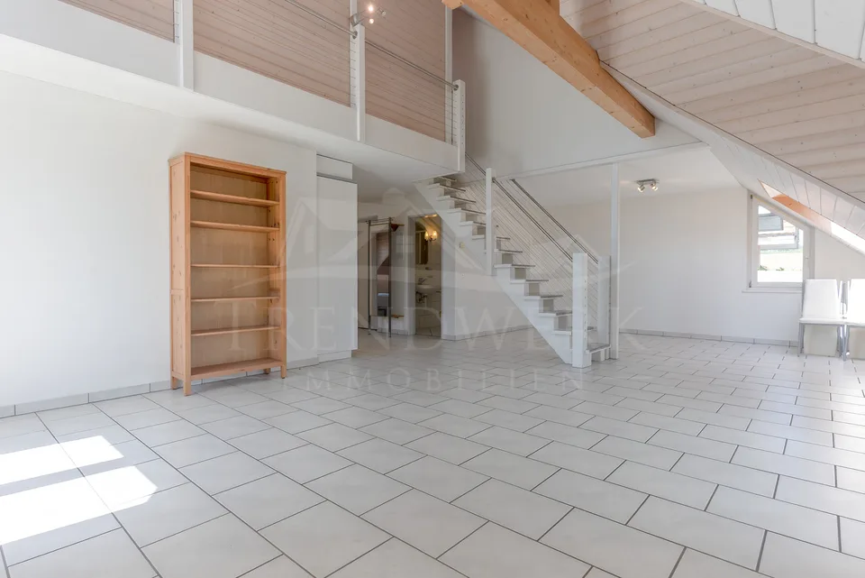 Appartamento duplex di 3,5 locali con balcone soleggiato a Gasel