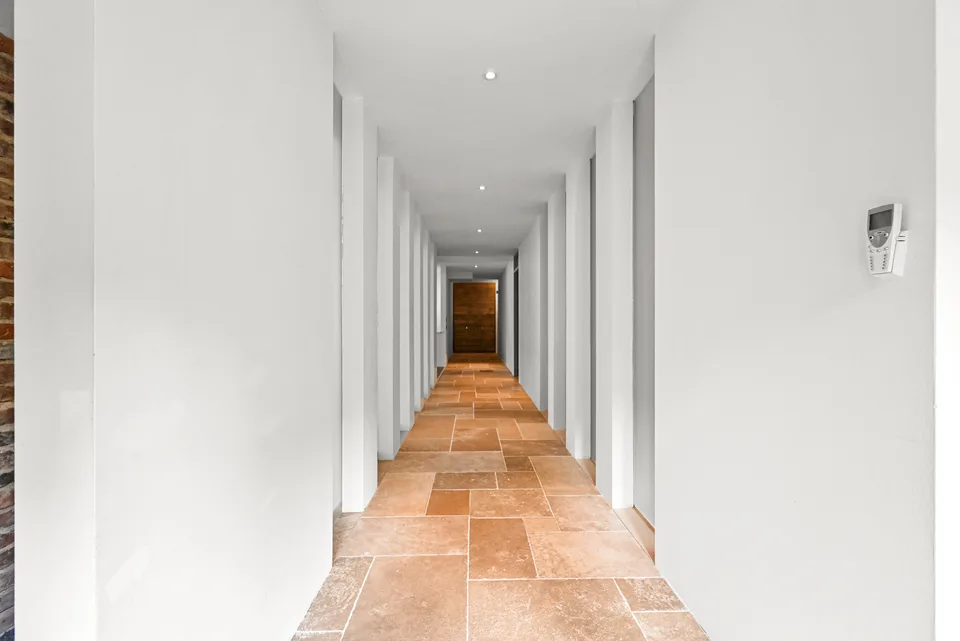 MONTREUX - SPAZIO AMMINISTRATIVO DI 300 M2
