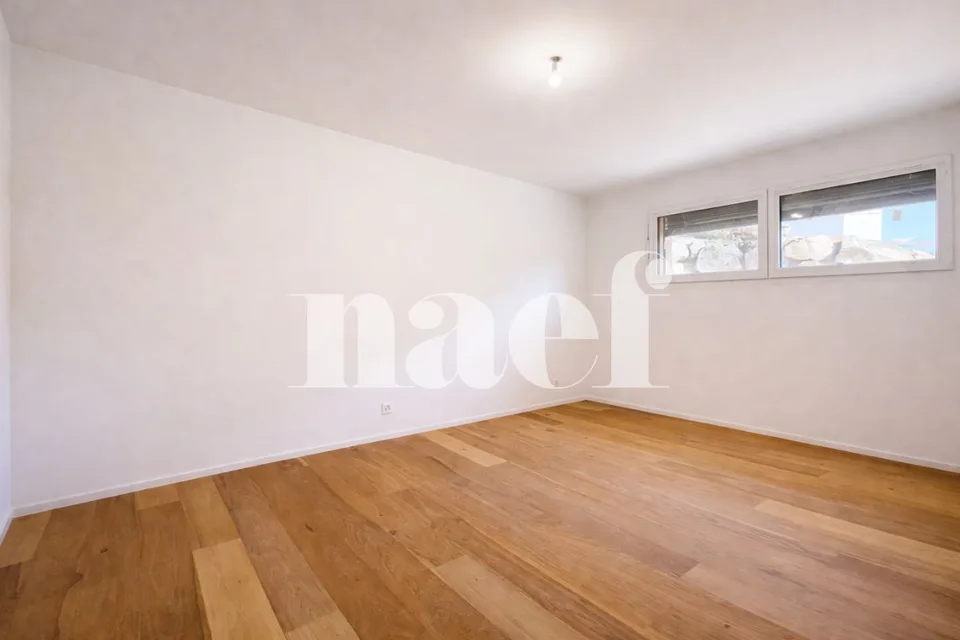 Stupendo appartamento nuovo di 3,5 locali con grande terrazza e giardino privato in vendita ad Arbaz
