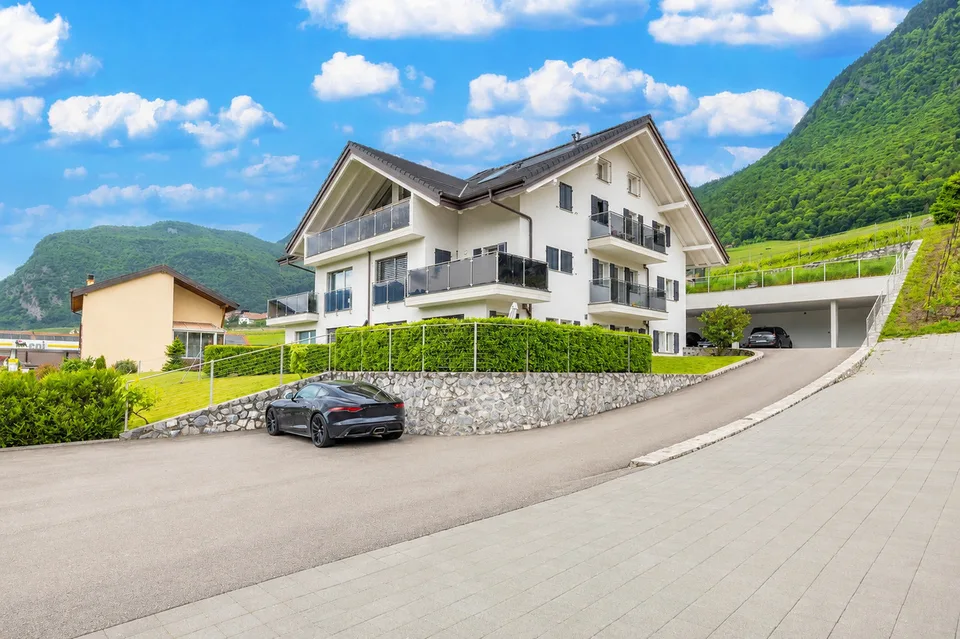 OPPORTUNITÀ MAGNIFICA - EDIFICIO CON RENDIMENTO INTERESSANTE!