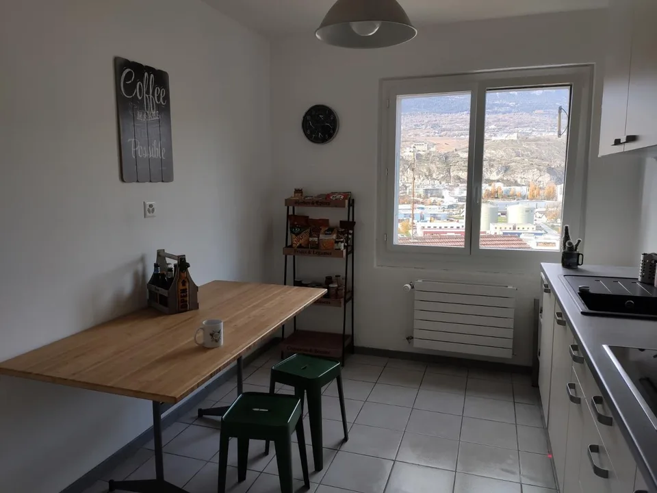 SION WOHNUNG 5.5 ZIMMER MIT BALKON