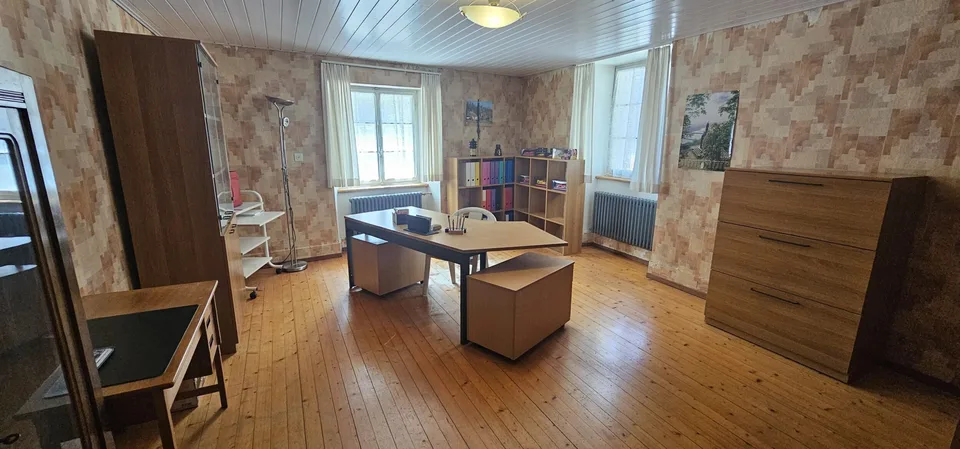 Zu verkaufen in Perrefitte, 7,5-Zimmer-Haus zu renovieren – Foto 7 von 13