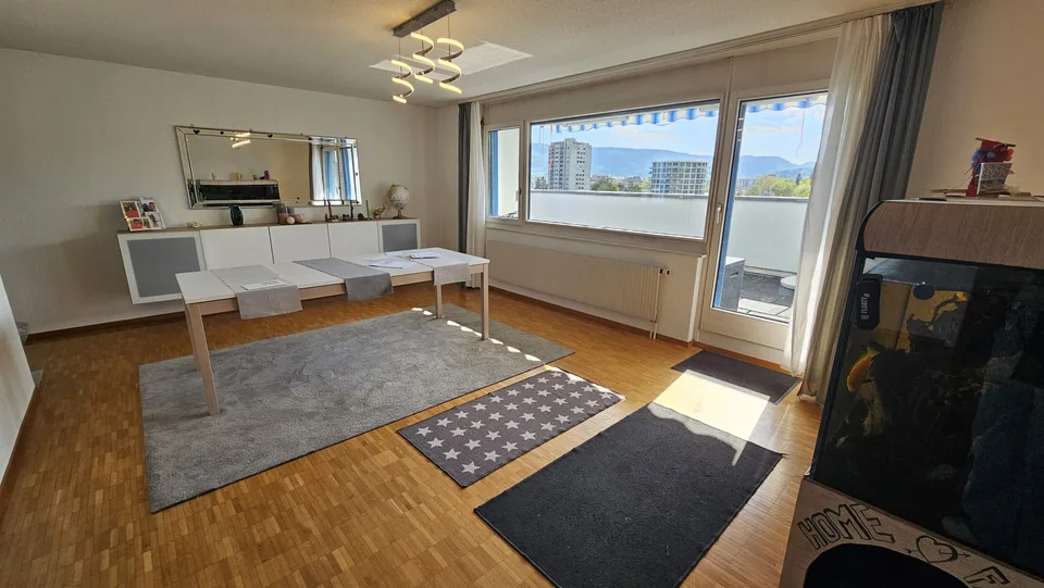 In vendita a Delémont, splendido attico di 6 stanze con 1 grande terrazza