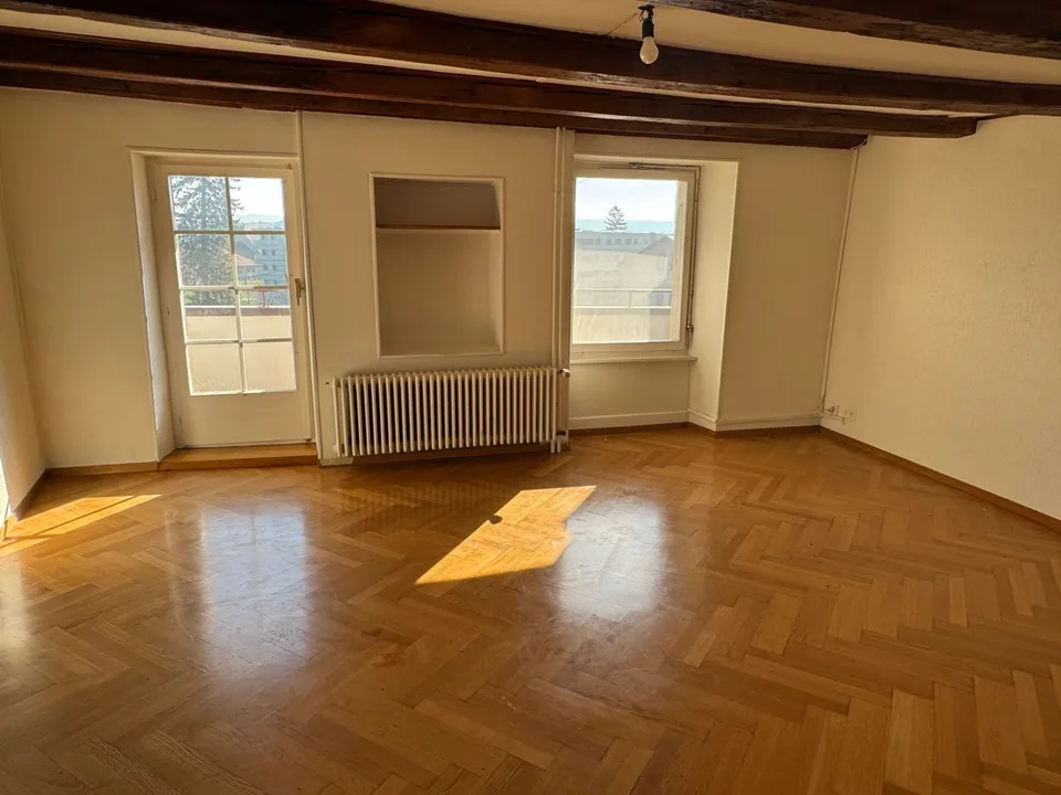 Atypisches Gebäude in Orbe – Foto 6 von 7