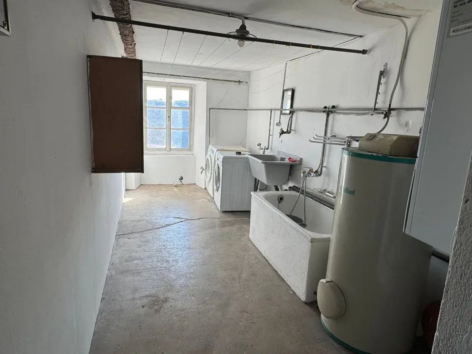 Atypisches Gebäude in Orbe – Foto 7 von 7