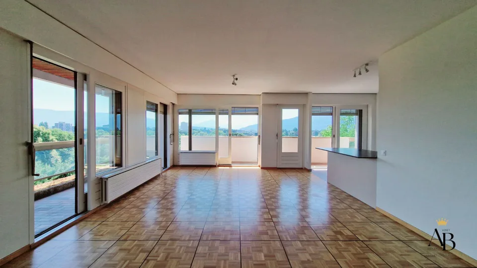 Elegante Wohnung mit Seeblick, Luxusresidenz mit Innenpool & Jacuzzi