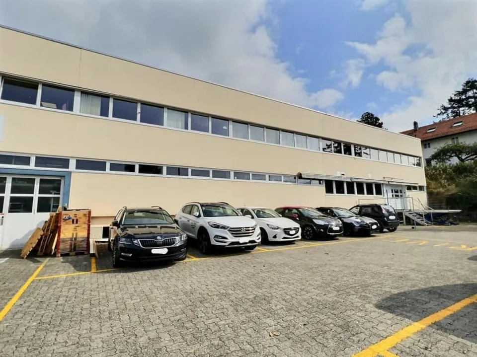 Artisanal 567 m2 à Brent