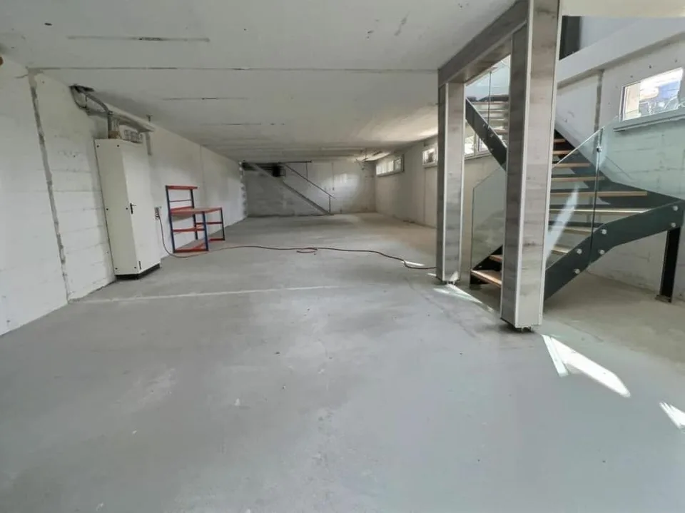 Artisanal 567 m2 in Brent