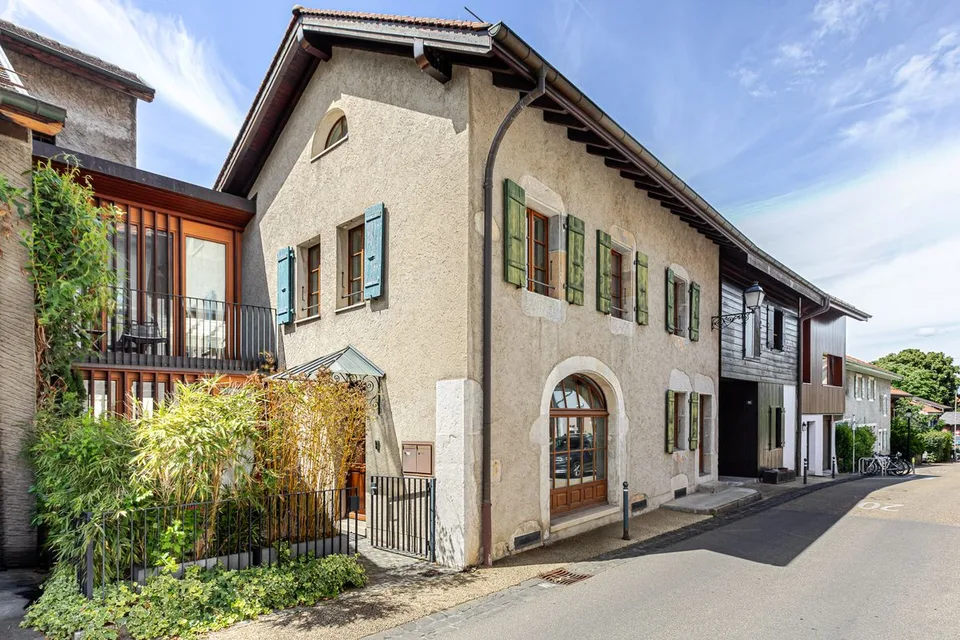 Charmante maison de village au centre de Veyrier