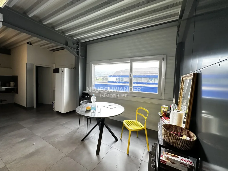 Gewerbeimmobilie von 886 m² – Ausgezeichnete Rendite – Foto 6 von 13