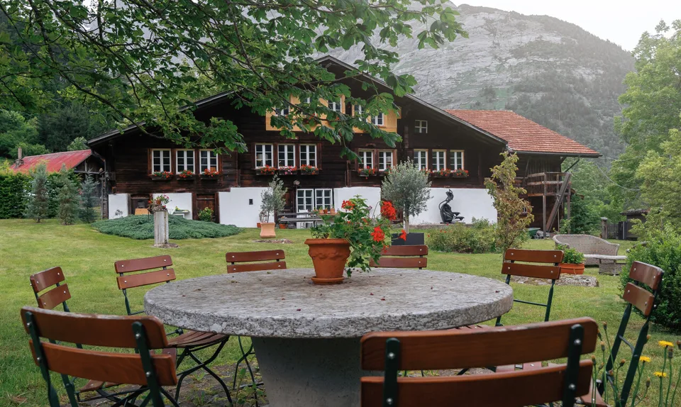 Historisches Bauernhaus mit Ferienwohnung und Bergpanorama