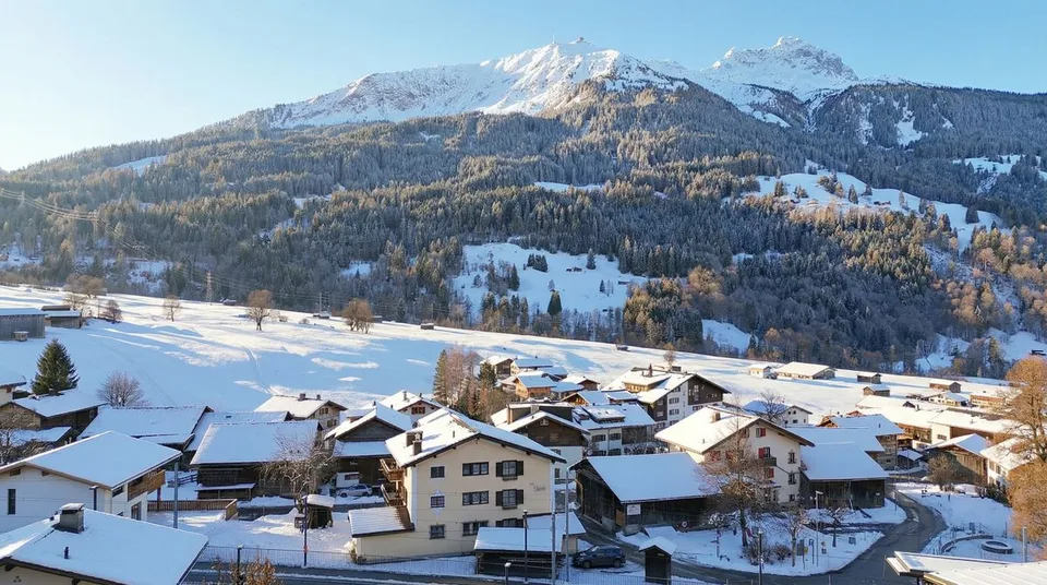 5.5 Room Apartment Maisonette in the Attic of House Madrisa Alpenblick – photo 8 of 13
