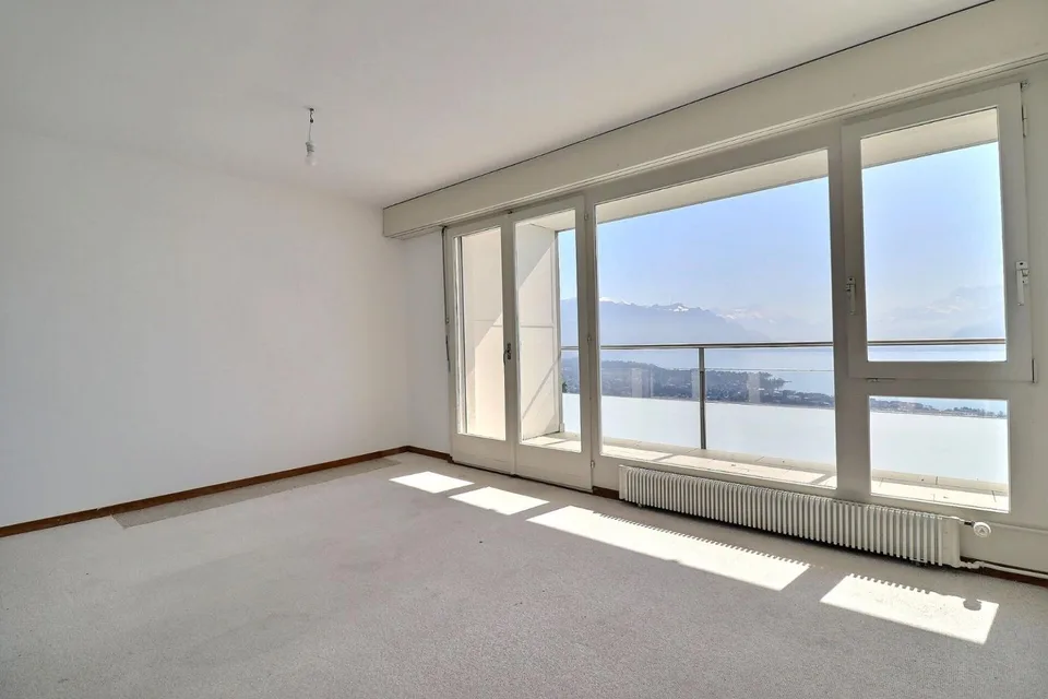 3,5-Zimmer-Duplex + Büro mit großem Potenzial und atemberaubendem Blick – Foto 11 von 13