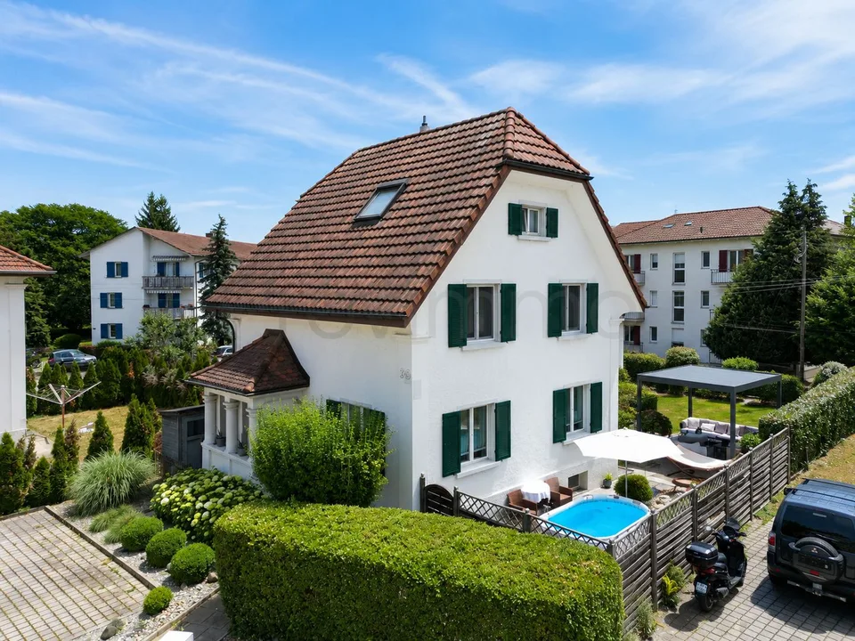 Altbaucharme trifft modernen Wohnkomfort