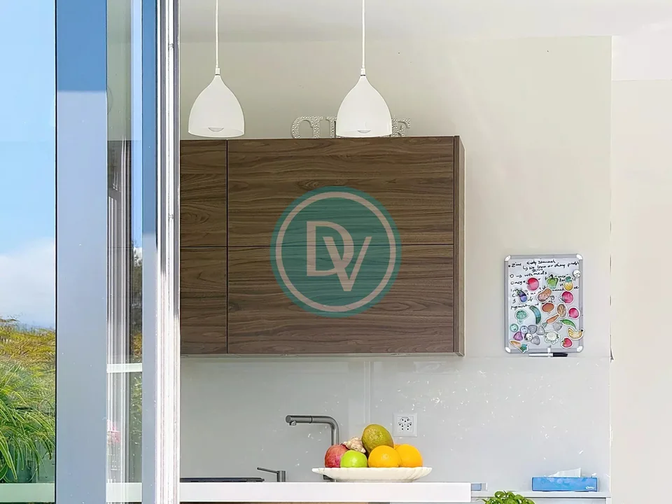 Moderne, neue und einstöckige Wohnung – Foto 6 von 13
