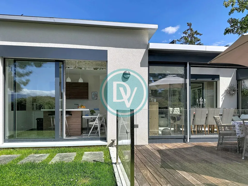 Moderne, neue und einstöckige Wohnung – Foto 12 von 13