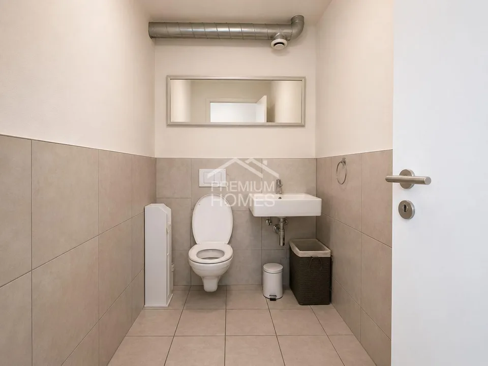 IDEAL INVESTMENT OPPORTUNITY!