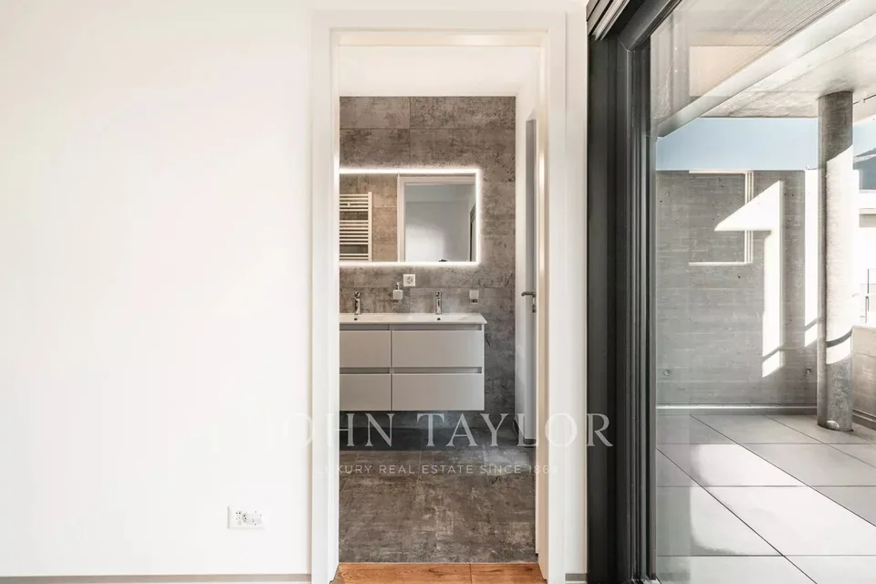 Villa – photo 8 of 9