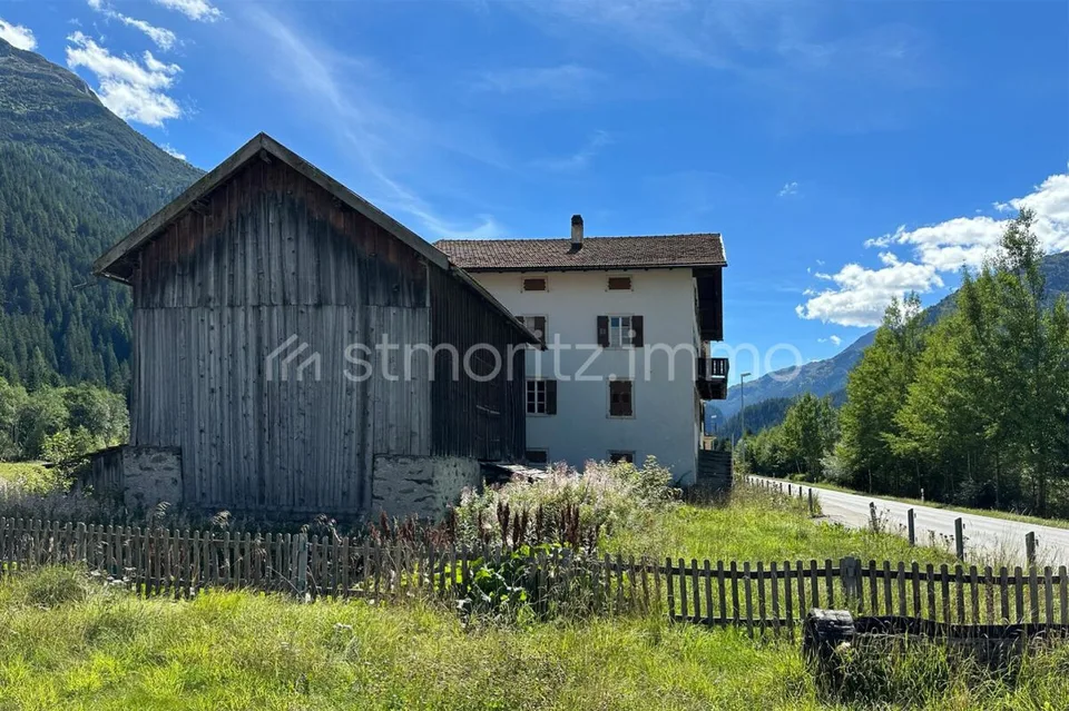 Bau-Parzelle mit ca. 600m2 HNF Zweitwohnsitz Potential