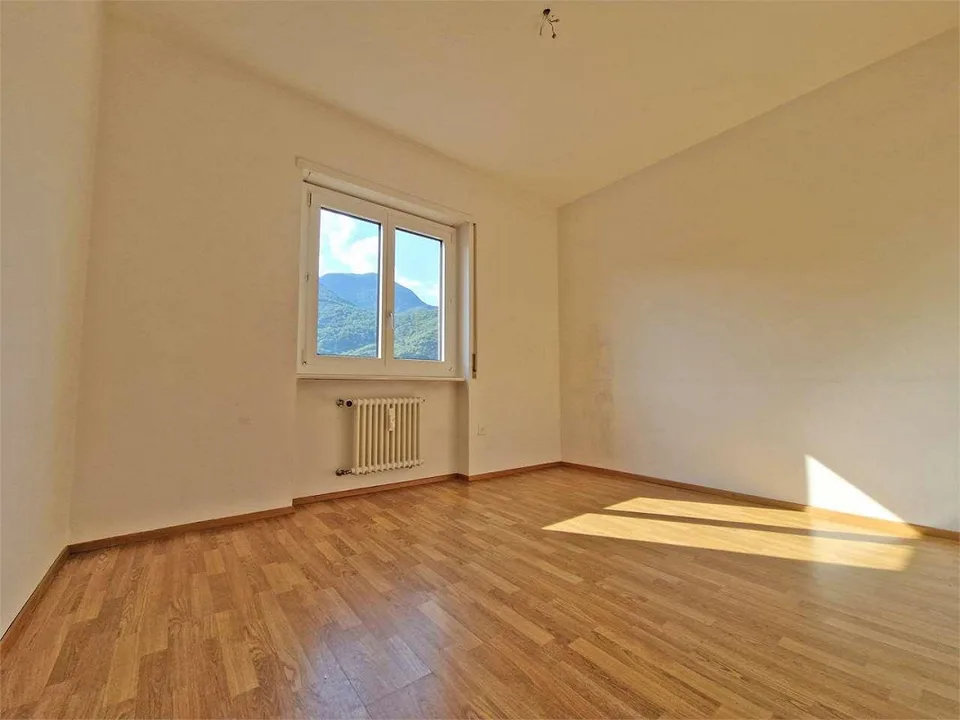 Bellinzona 4.5-Zimmer-Wohnung