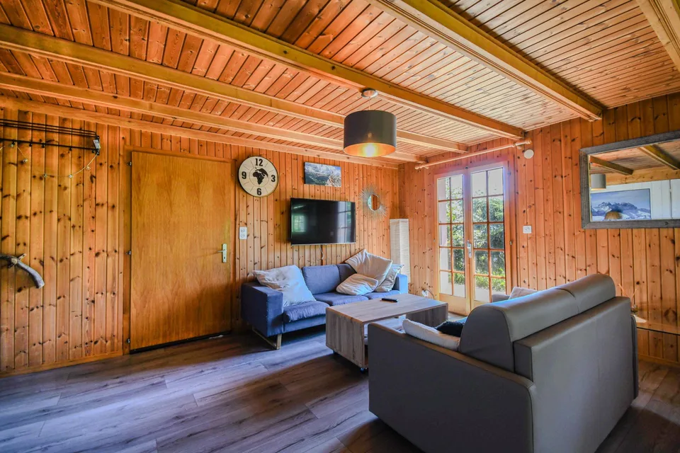 Val-d'Illiez | Charming chalet with unobstructed view of the Dents-du-Midi – photo 13 of 13