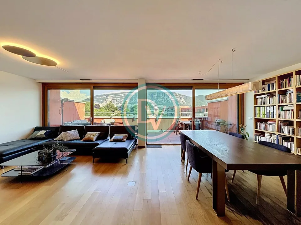 Außergewöhnliches Duplex-Penthouse in Carouge