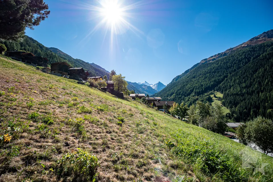 Bellissimo terreno idealmente situato per residenza principale o affitti turistici