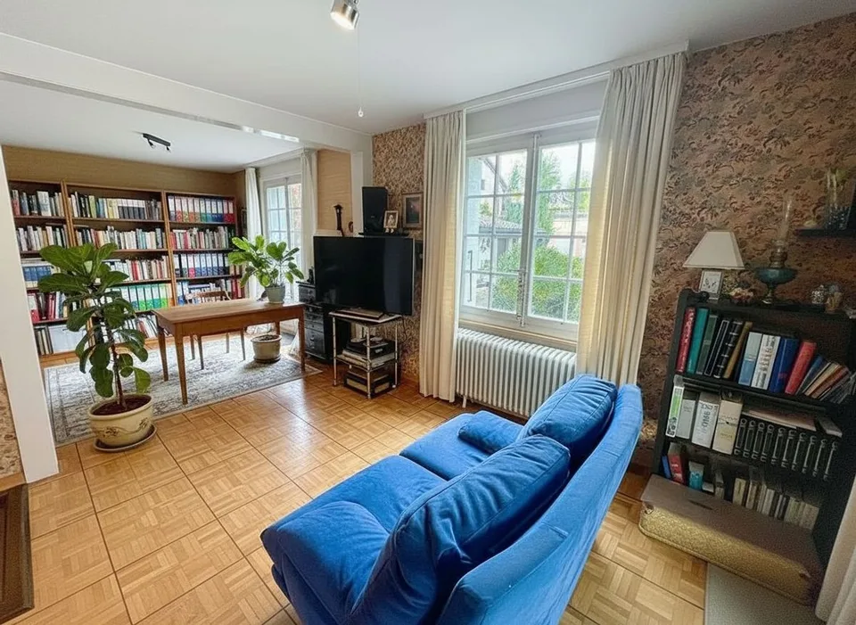 Spaziosa casa familiare, terreno di 1147 m2