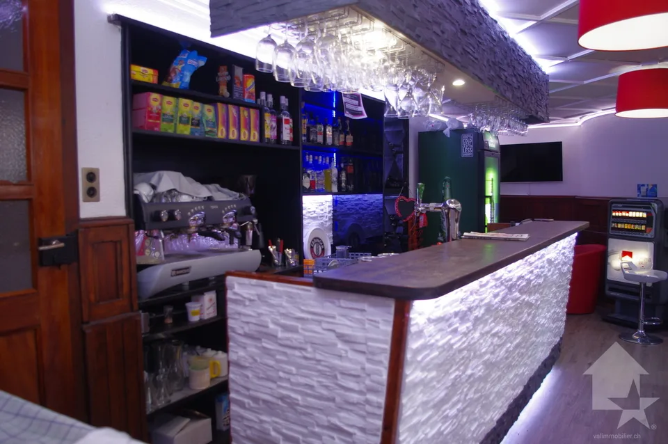 Orsières, café restaurant located in the center! – photo 7 of 11