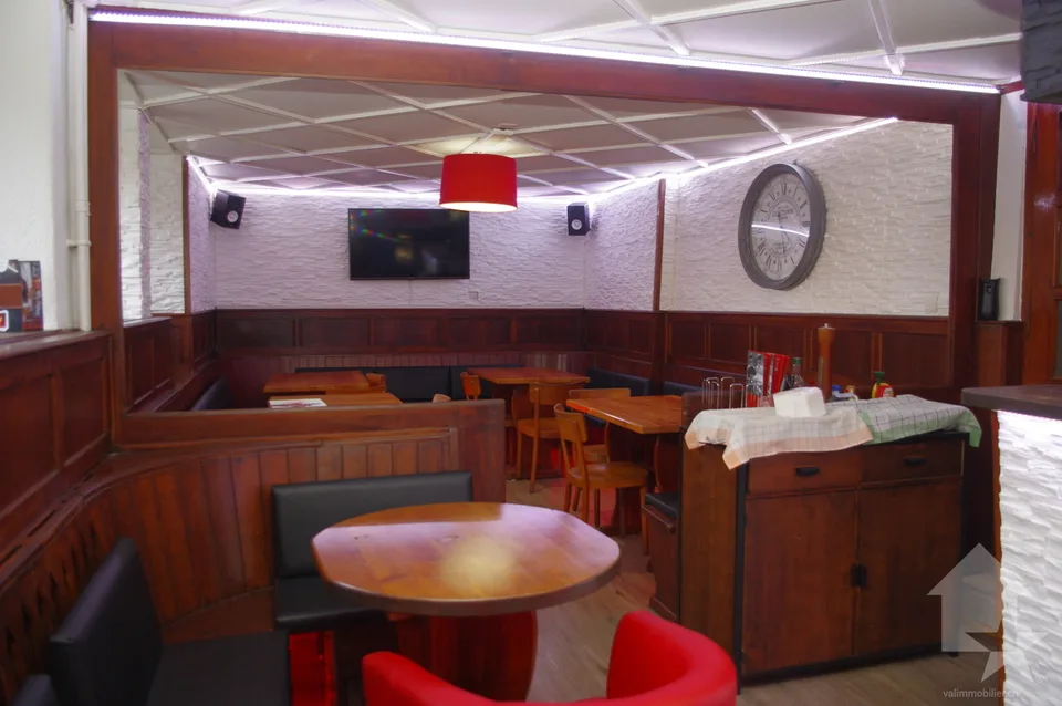 Orsières, caffè ristorante situato al centro!