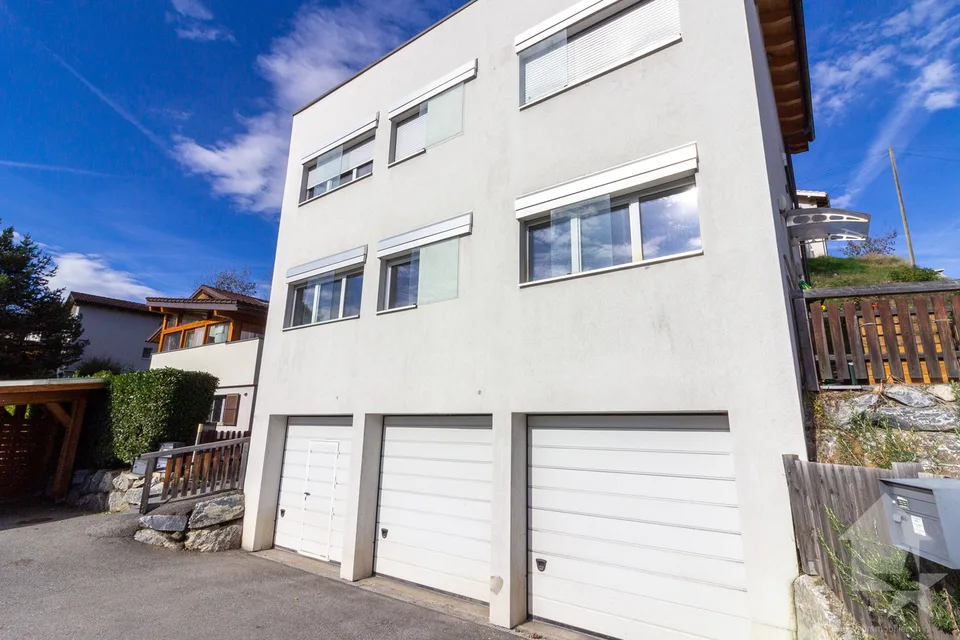 Edificio redditizio con 2 appartamenti duplex