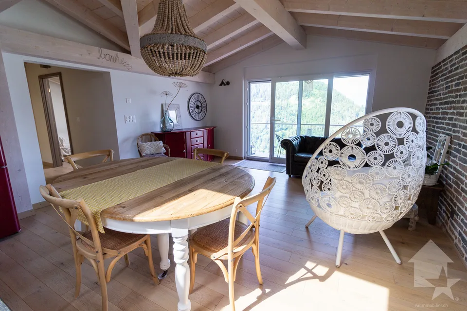 Magnifico attico duplex di 4,5 locali con una superficie di 118m2