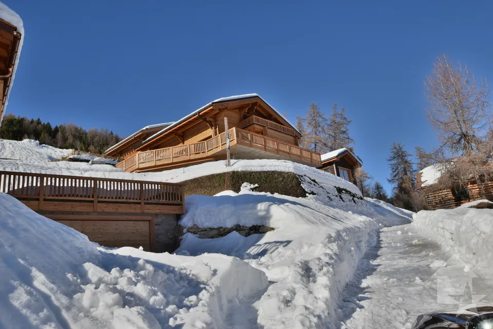 Magnificent luxury chalet – photo 6 of 13