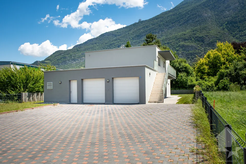 Schöne Villa mit 2 unabhängigen Wohnungen