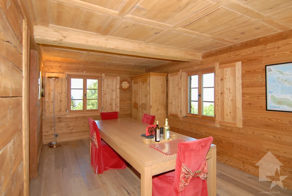 Exceptional and exclusive estate fully renovated – photo 6 of 13