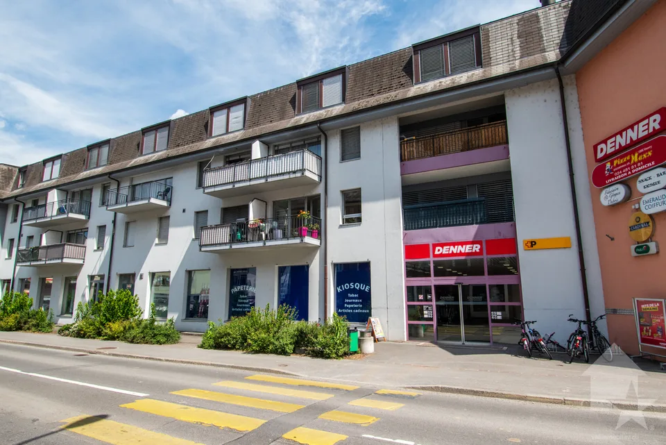 Vouvry, local commercial au centre du village