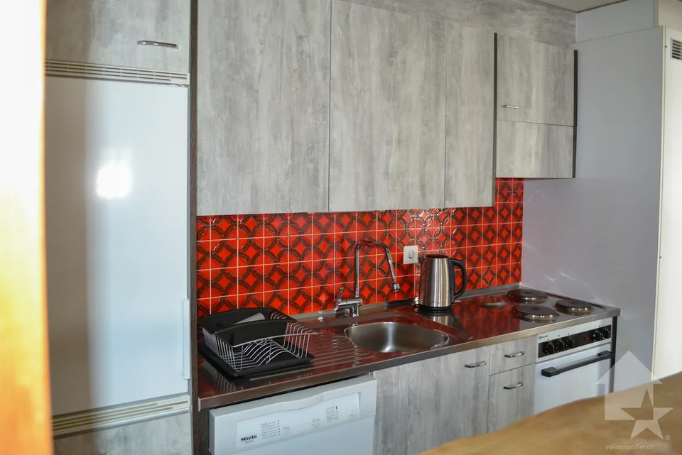 Appartamento di 3,5 locali di 80 m2 su 2 piani, vista sulle Alpi